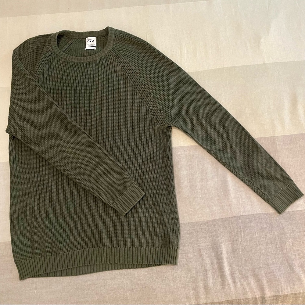 Zara Men’s Sweater